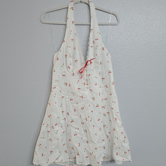 Universal Thread Dresses & Skirts - Womens Cherry Halter Mini Dress, White. Size m Nwt